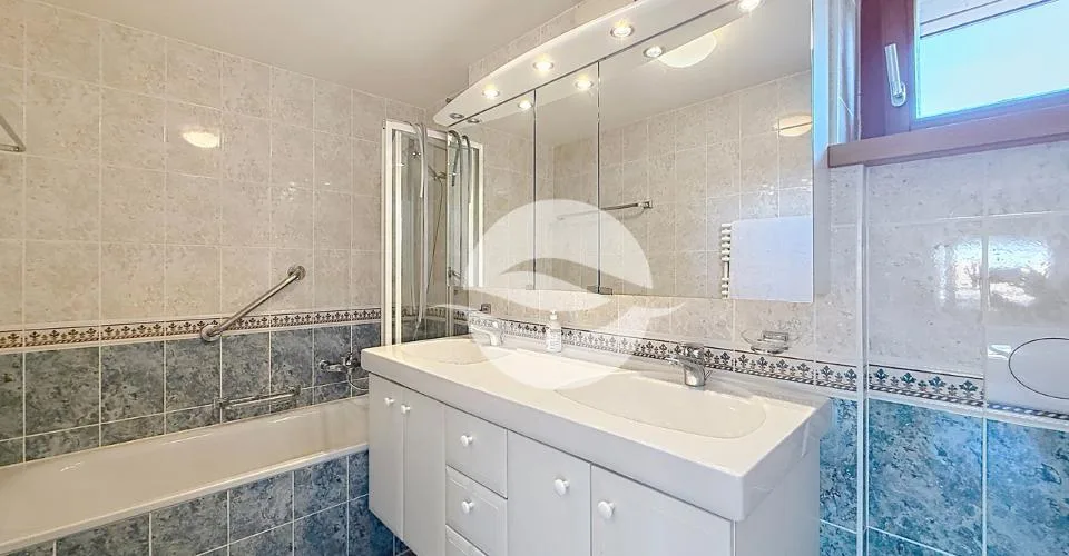 Duplex rénové de 5 pièces, 3 chambres !