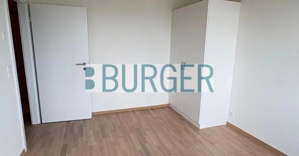 Attique - Appartements de 5 pièces d'env. 83 m2