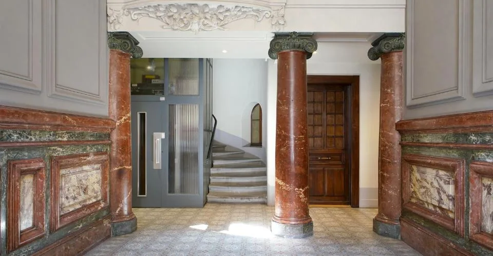 PLAINPALAIS - Rue Emile-Yung 6 - 160 m2