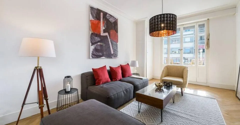 Appartement charmant 1 chambre avec balcon dans le quartier vivant des Charmilles, Genève