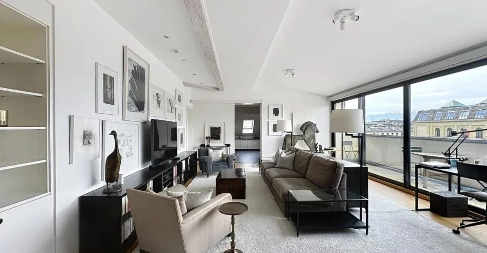 Place de Neuve - Appartement d'exception de 7 pièces