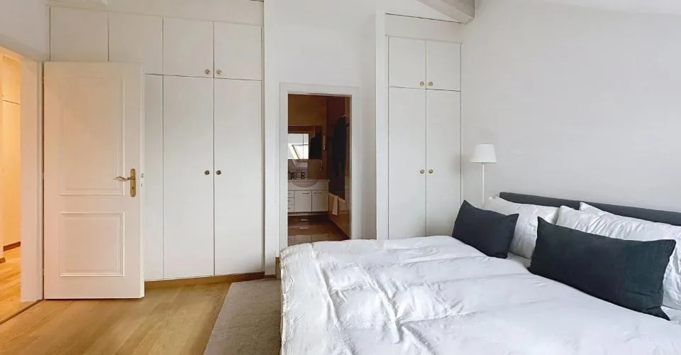 Place de Neuve - Appartement d'exception de 7 pièces