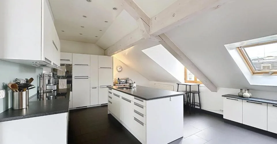 Place de Neuve - Appartement d'exception de 7 pièces