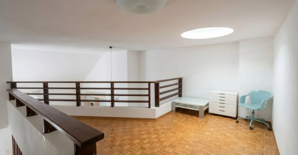 Superbe Appartement de 6 Pièces en Attique – Quartier des Nations