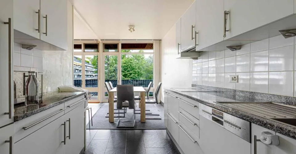 Magnifique appartement traversant de 4 pièces