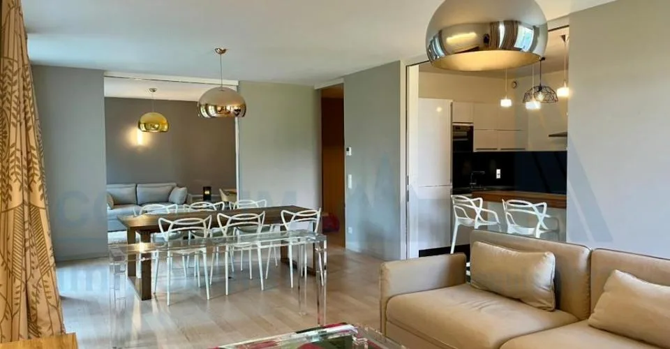 MAGNIFIQUE 7 PIECES DANS RESIDENCE DE STANDING