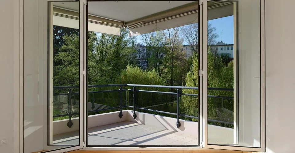 Appartement d'angle avec balcon