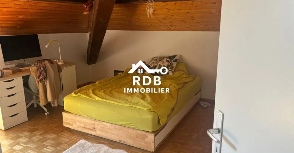 Appartement de 3,5 pièces au 3ème étage sans ascenseur à Genève 1202