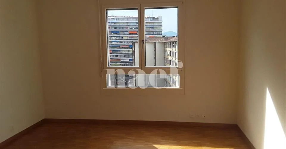 Appartement duplex de 6 pièces situé dans le quartier de Grand-Pré