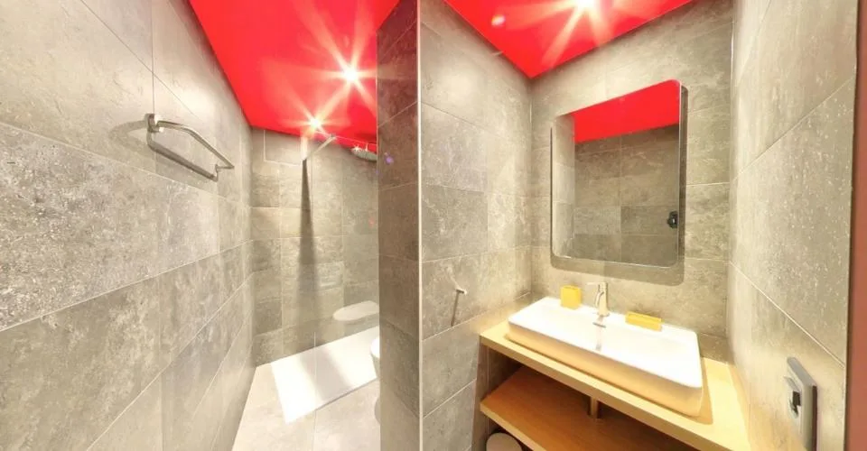 RÉSIDENCE MEUBLÉE "PETITE COUR" STUDIOS AVEC SERVICES HÔTELIER