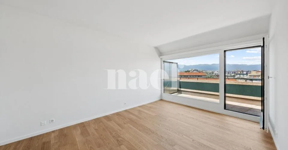 Appartement de 170m2 au bord du Rhône