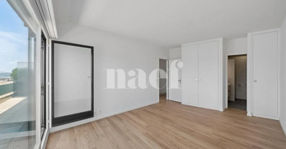 Appartement de 170m2 au bord du Rhône