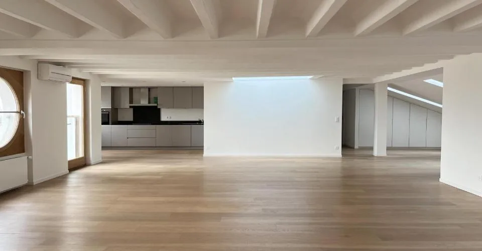 Splendide attique avec cachet