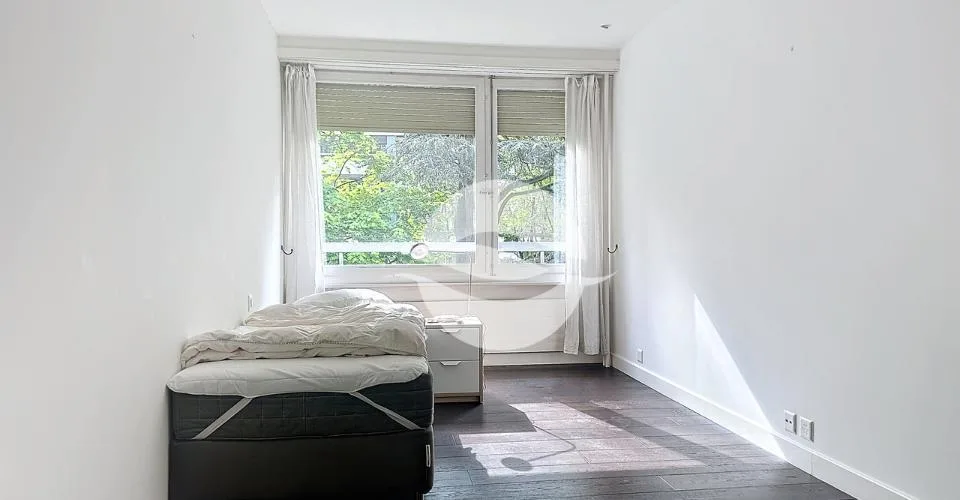 Magnifique appartement meublé de 6 pièces avec balcon