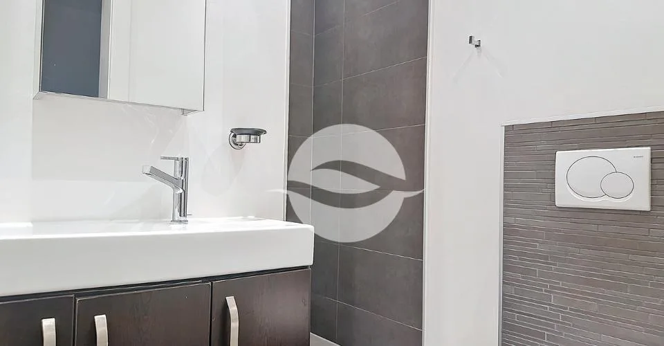 Magnifique appartement meublé de 6 pièces avec balcon
