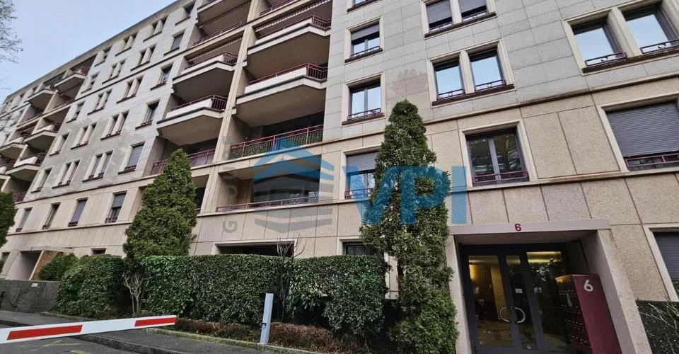 Superbe Appartement de 6 Pièces à Louer – Champel Chemin de Beausoleil