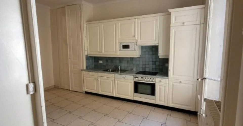 Appartement de 3 pièces au 1er étage