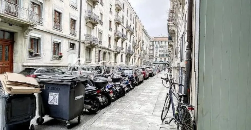 Parking sous-terrain aux Eaux-Vives