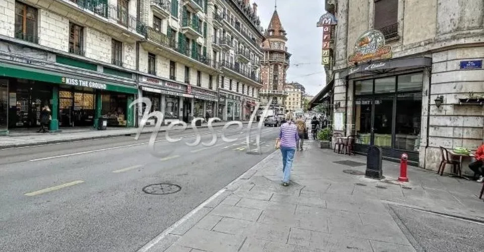 Parking sous-terrain aux Eaux-Vives