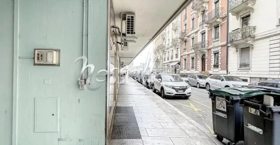 Parking sous-terrain aux Eaux-Vives