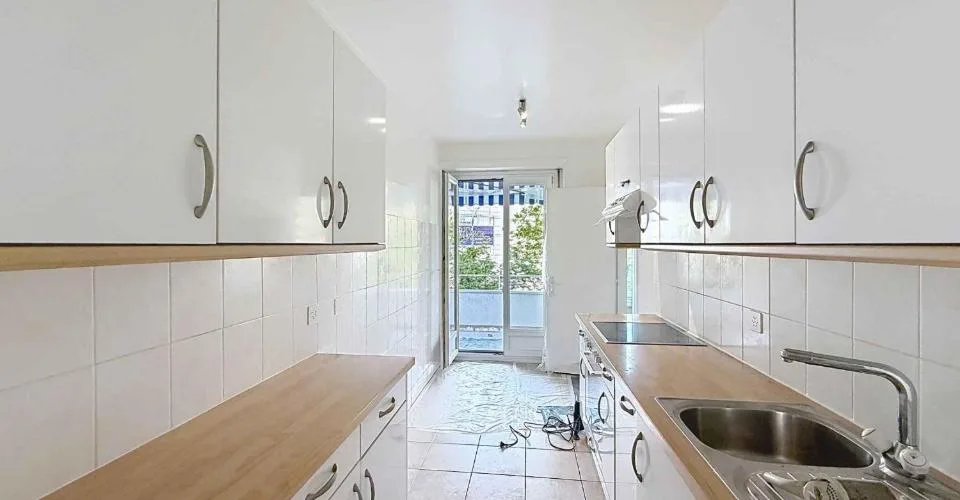 Appartement de 5 pièces avec balcon à Champel