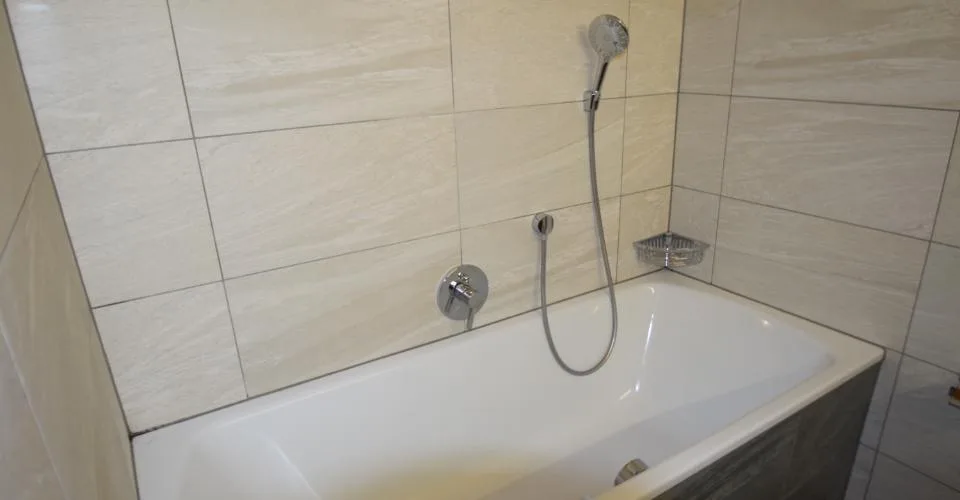 Appartement récent 4.5pces dans petit immeuble à Bassecourt