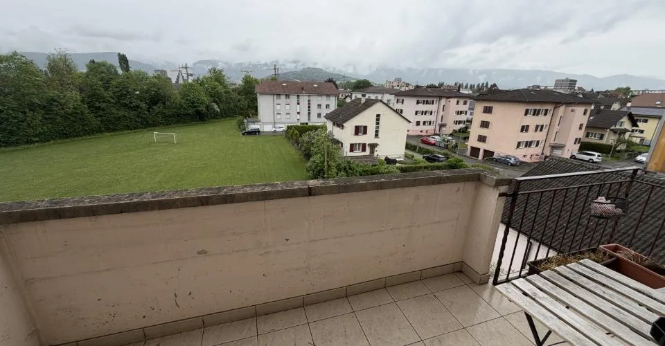 Appartement de 4 1/2 à Delémont - balcon plein sud