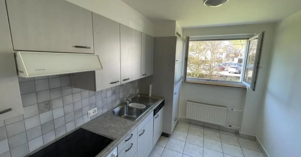 Appartement de 3 piÃ¨ces au rez-de-chaussÃ©e supÃ©rieur