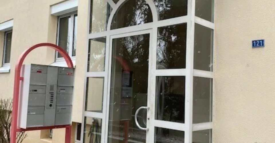 Appartement de 5 pièces au 1er étage