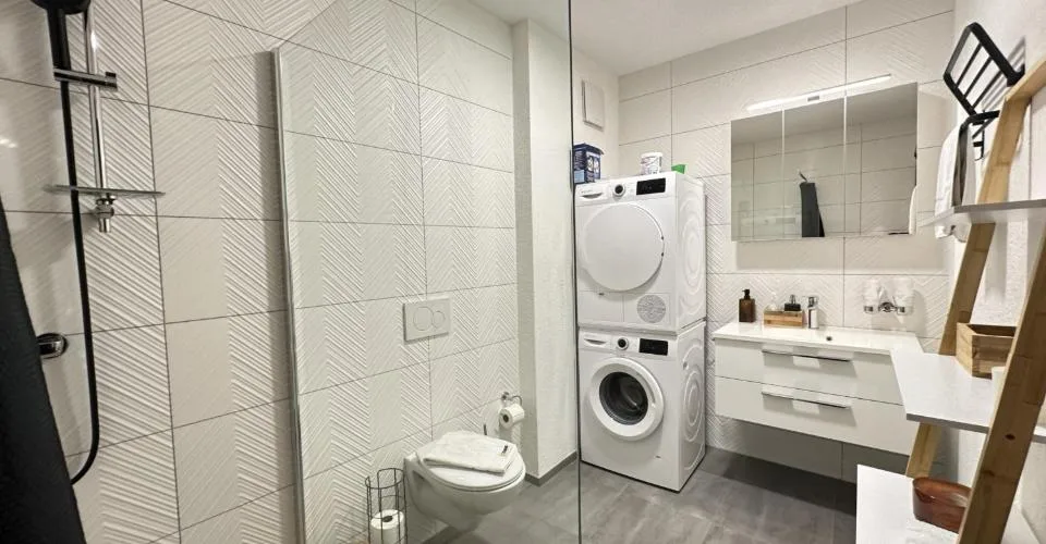 Appartement spacieux 4,5 pièces meublé de 120 m² au cœur de Porrentruy – Foto 6 von 13