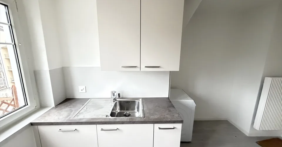 Entièrement rénové et idéalement situé