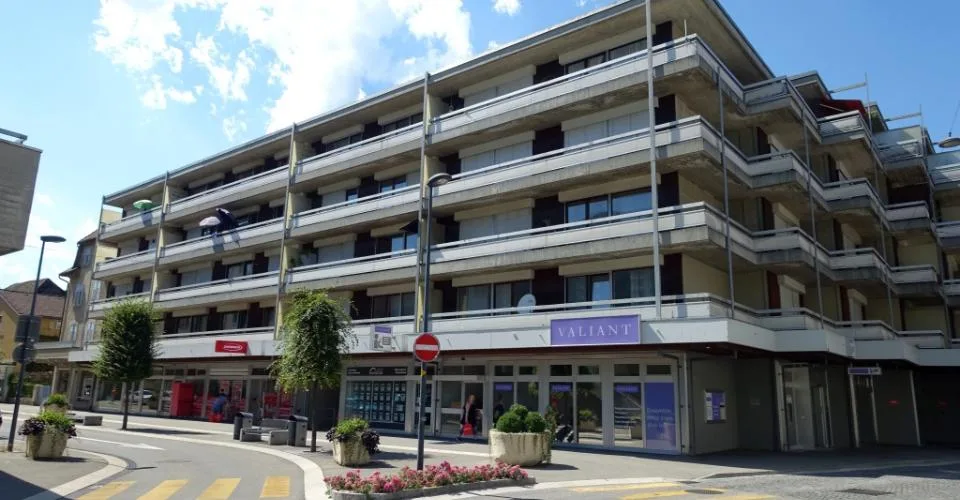 Local commercial trÃ¨s bien centrÃ© Ã Moutier – Foto 2 von 2