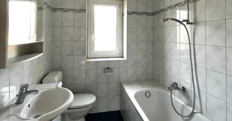 Appartement de 3 piÃ¨ces au 1er Ã©tage – Foto 2 von 3