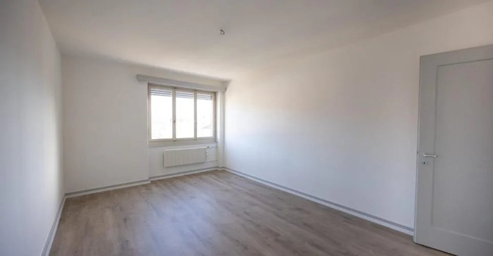 Appartement de 3,5 piÃ¨ces au 4Ã¨me Ã©tage avec ascenseur