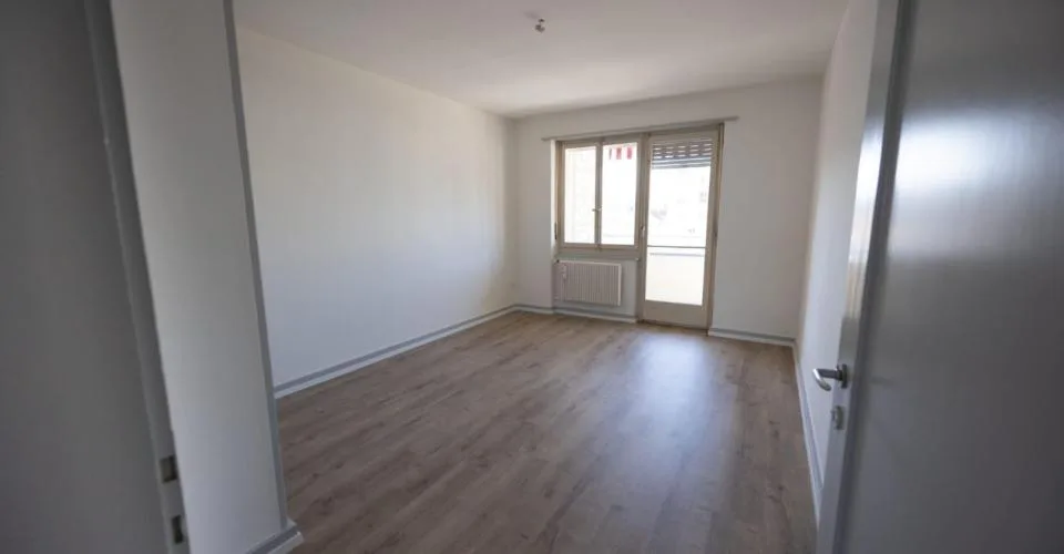 Appartement de 3,5 piÃ¨ces au 4Ã¨me Ã©tage avec ascenseur