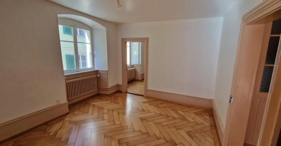 Charmant appartement de 5.5 piÃ¨ces au cÅ“ur de la vieille ville de DelÃ©mont – foto 4 di 9