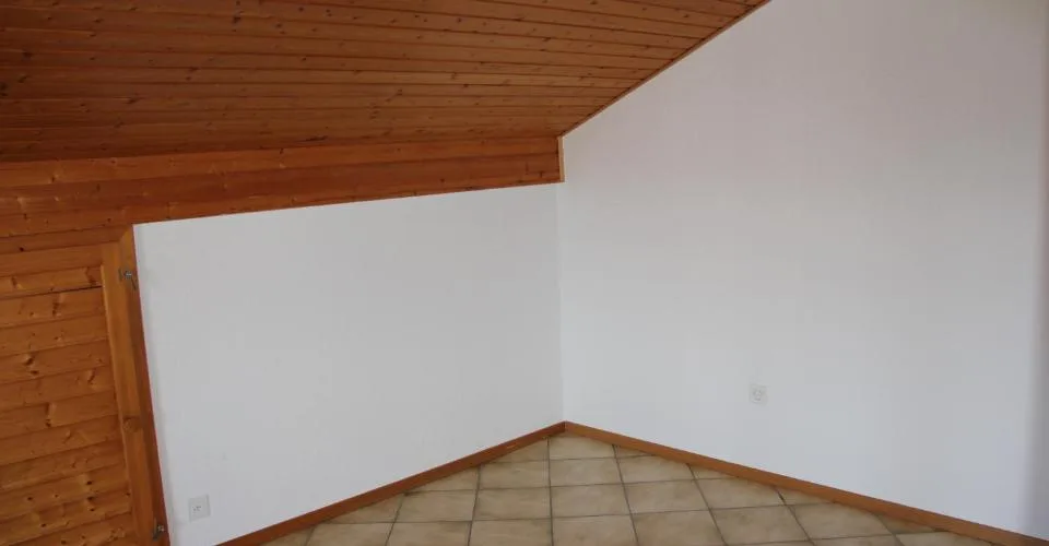 Glovelier - appartement de 2.5 pièces à louer