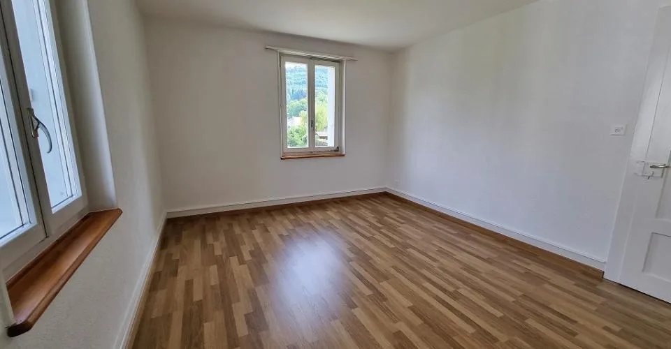 Appartement rÃ©novÃ© de 3.5 piÃ¨ces au 1er Ã©tage dans un petit immeuble
