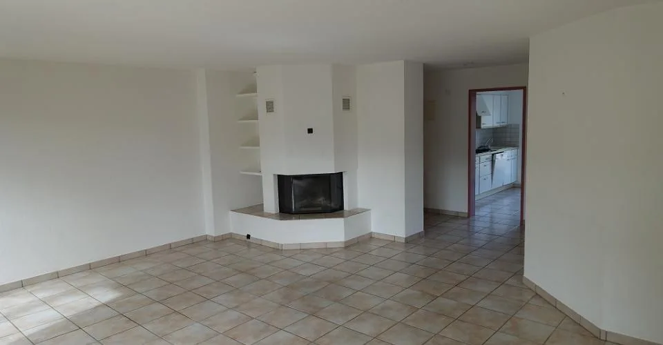 Appartement de 4.5 piÃ¨ces au 1er Ã©tage proche de la gare situation calme – Foto 3 von 9