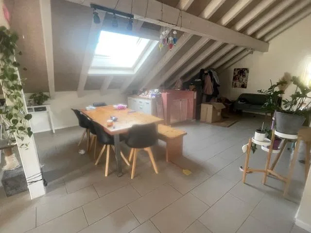 Appartement de 4.5 piÃ¨ces au 1er Ã©tage