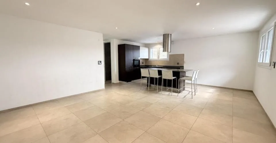 Appartement de 4.5 pièces au rez à louer à Courfaivre