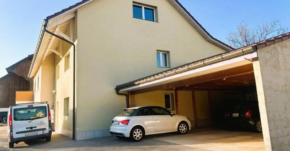 Appartement de 2.5 pièces à louer au 2ème étage à Courfaivre