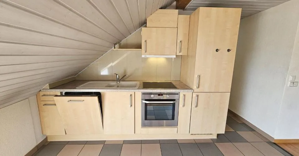 Appartement de 2.5 pièces à louer au 2ème étage à Courfaivre