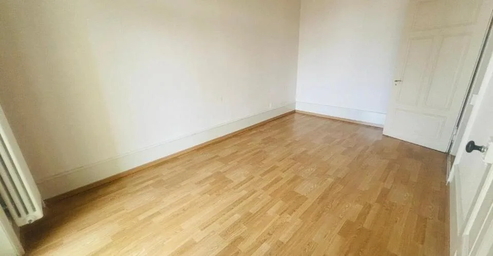 À louer à Delémont appartement de 3.5 pièces avec balcons