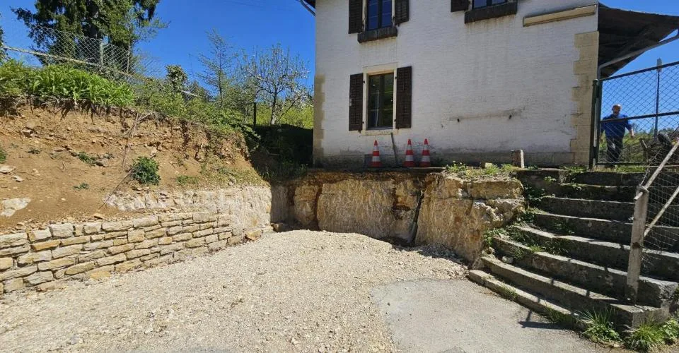 À louer à Grandgourt charmante maison rénovée de 4.5 pièces