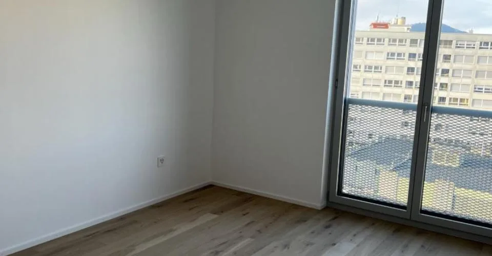 Delémont - Attique de 4.5 pièces dans immeuble neuf avec ascenseur