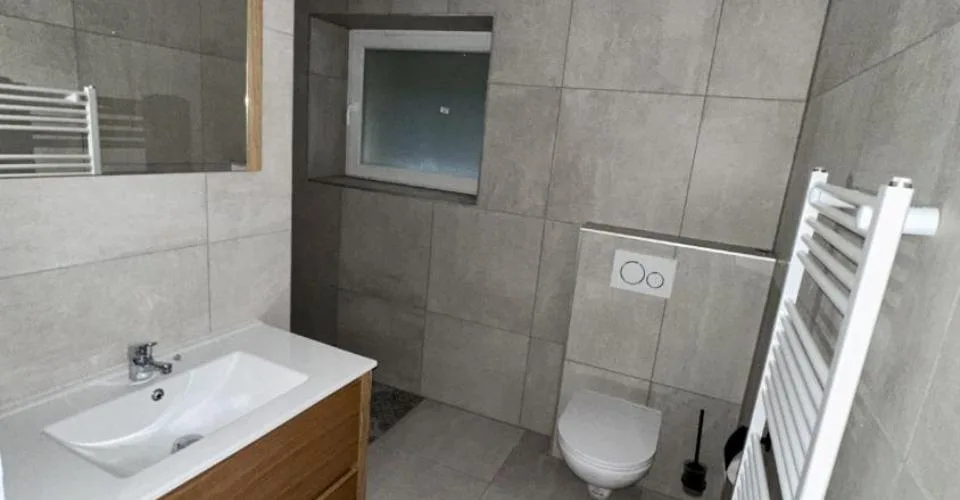 À louer à Courrendlin appartement à plain-pied de 4.5 pièces