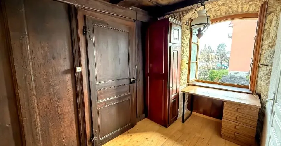 À louer Appartement 4 pièces 81 m² Faubourg de France, Porrentruy