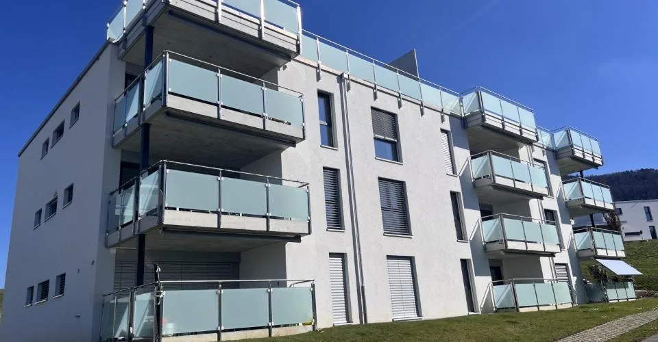 Courrendlin - très bel attique moderne de 3.5 pièces