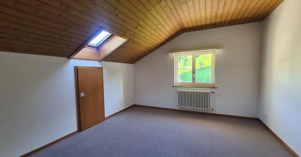 Appartement de 4.5 pièces au dernier étage à La Baroche